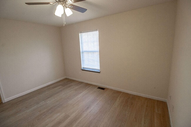 Building Photo - 5340 Godas Cir
