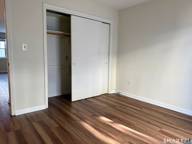 Building Photo - 26 Prospect St