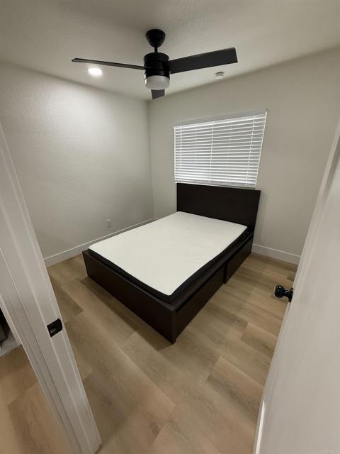 Building Photo - 817 Saugerties Ave