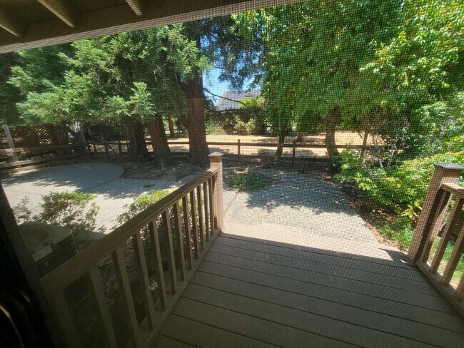 Building Photo - 3113 Lippizaner Ln