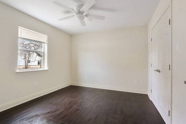 Building Photo - Renovated 1 Bed 1 Bath In Gentilly Area