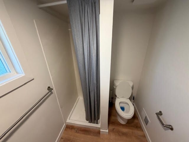 Building Photo - 829 S McClelland St