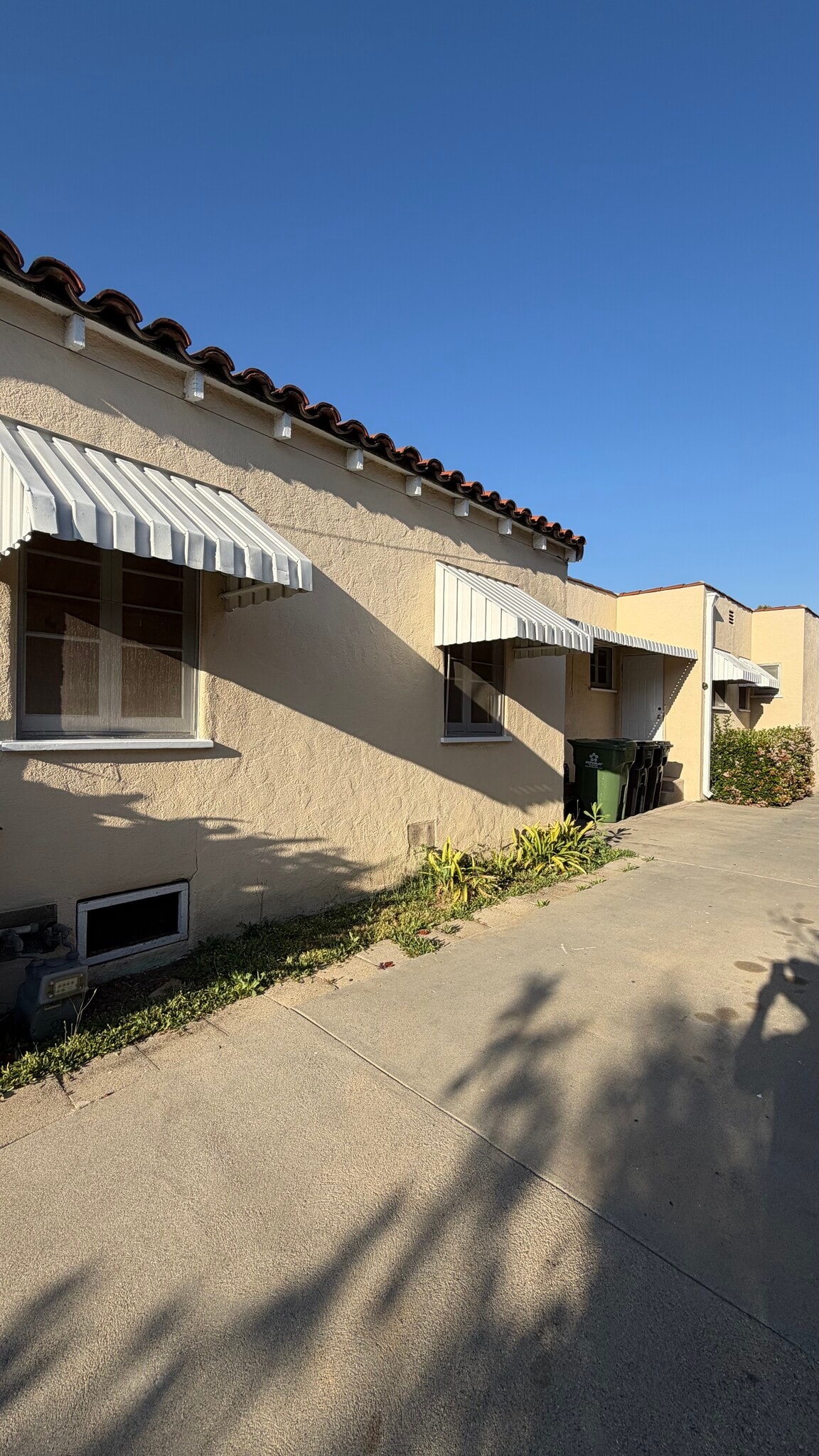 Building Photo - 1034 S 4th St