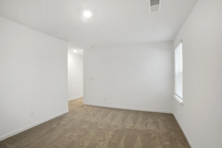 Building Photo - 3853 Rustic Barn Wy