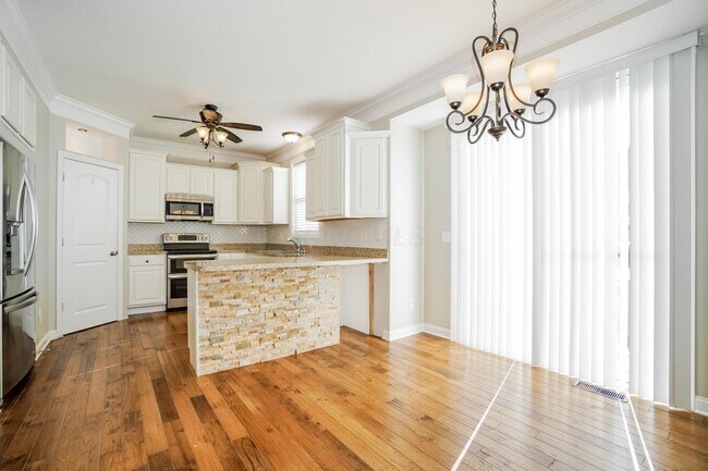 Building Photo - 2410 Long Bow Ave