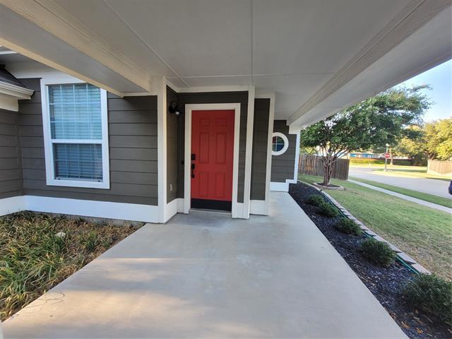 Building Photo - 9800 Meadow Rue Dr