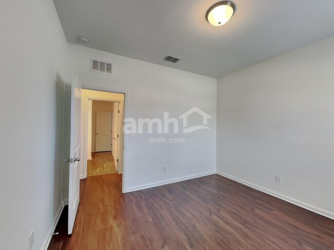 Building Photo - 4766 Osprey Way
