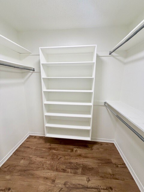 Building Photo - 570 Terry Ave