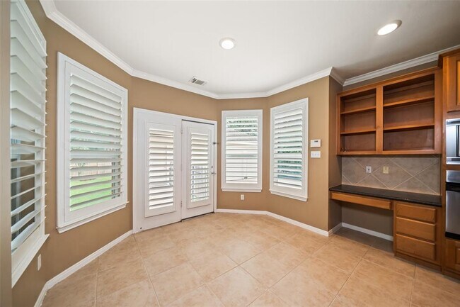 Building Photo - 10 Dove Trace Cir