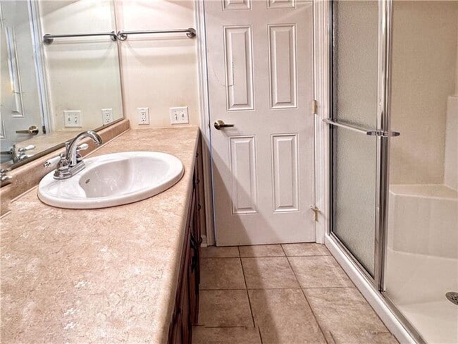 Building Photo - 203 Sonie Dr