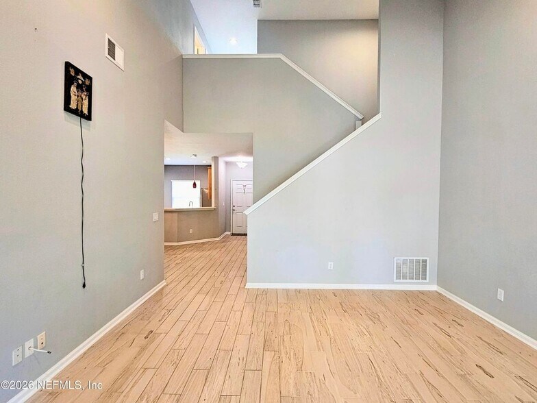 Building Photo - 535 Wooded Crossing Cir