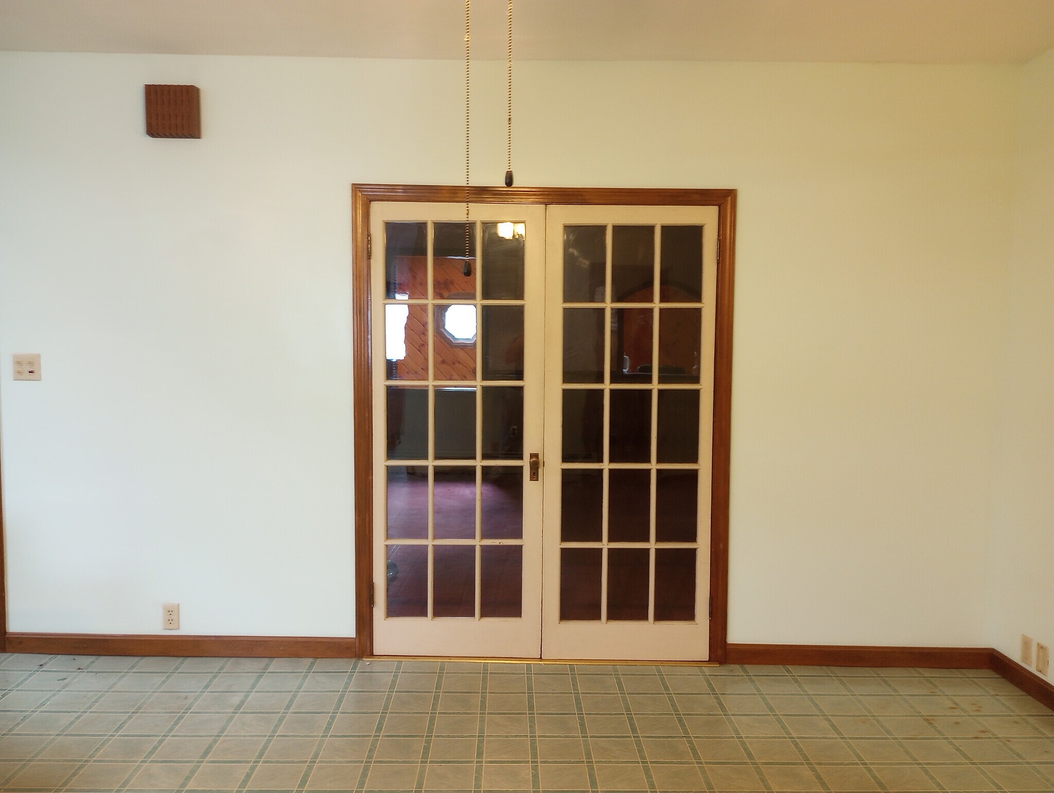 Building Photo - 185 Alsace St