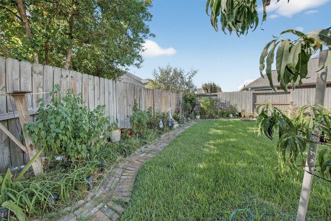 Building Photo - 7907 Swan Hollow Ct