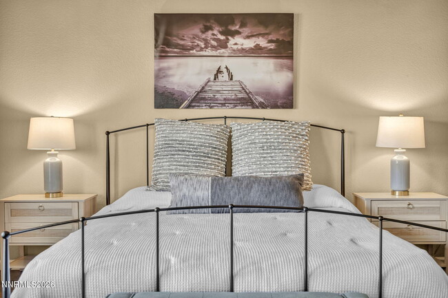 Building Photo - 3680 Coastal St