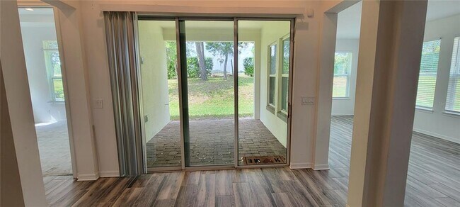 Building Photo - 17415 Bal Harbour Dr