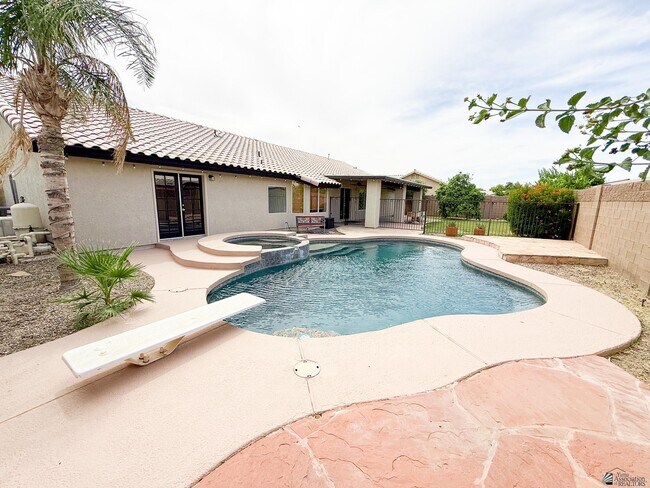 Building Photo - 3590 W 27th Pl