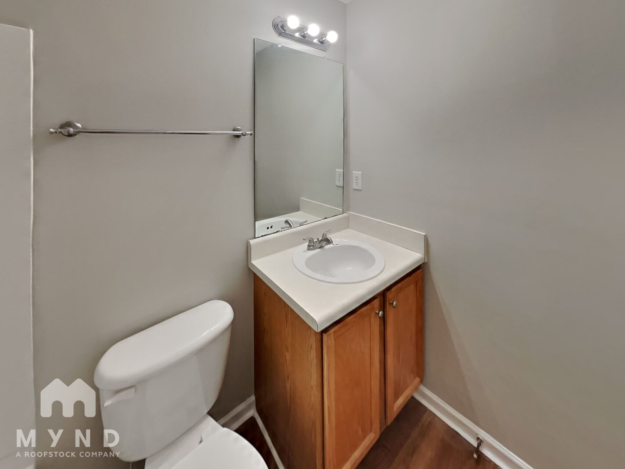 Building Photo - 2013 Briar Creek Ct NE