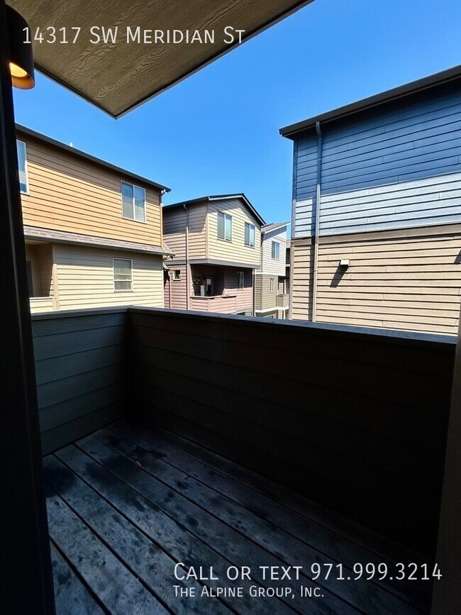 Building Photo - 14317 SW Meridian St