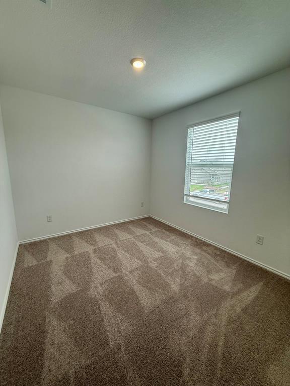 Building Photo - 214 Kyanite Dr