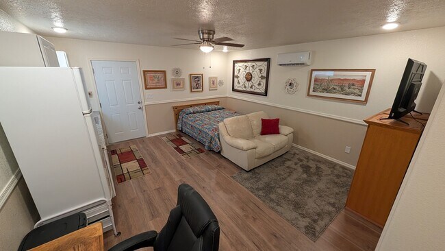 Building Photo - 27038 E Lucia Dr