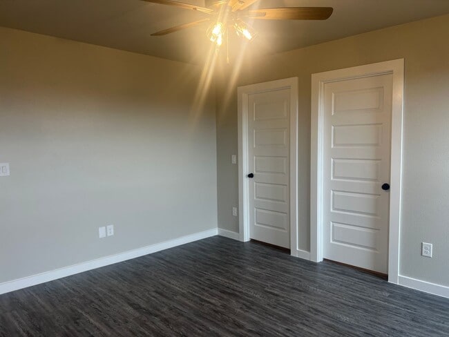 Building Photo - 3 bed 2 bath - Frenship ISD