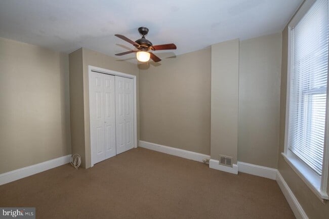 Building Photo - 4707 Smick St