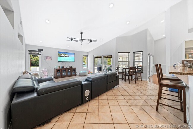 Building Photo - 14463 SW 16th Ct