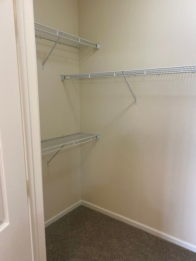 Building Photo - Midtown Village 2 Bedroom Available Now!