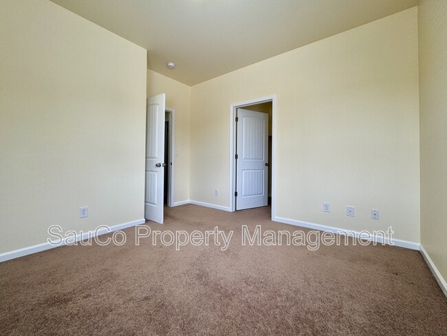 Building Photo - 2485 Meridian Dr