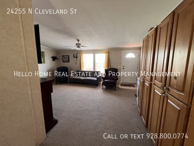 Building Photo - 24255 N Cleveland St