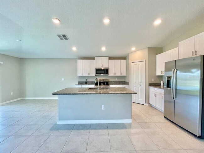 Building Photo - 12964 Wildflower Meadow Dr