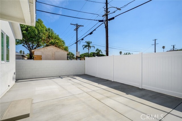 Building Photo - 7402 Riverton Ave