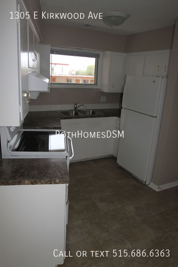 Building Photo - 1305 E Kirkwood Ave