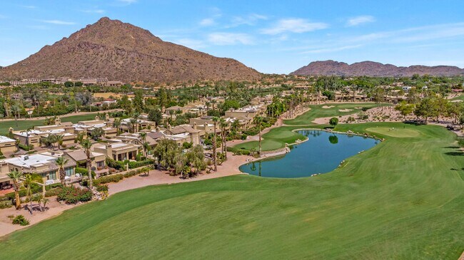 Building Photo - 5000 N Camelback Rdg Dr