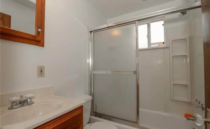 Building Photo - 4680 E 85th St