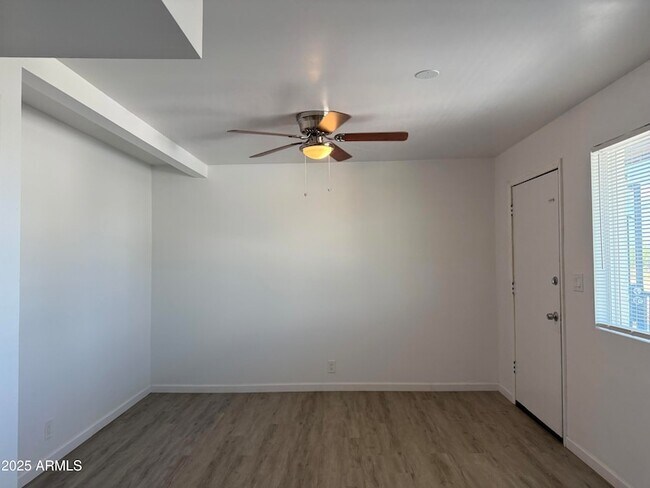 Building Photo - 4619 S 16th St
