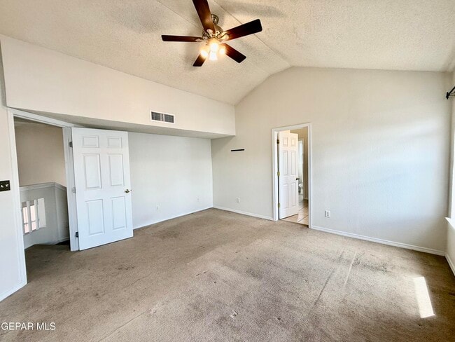 Building Photo - 12720 Tierra Mina Dr