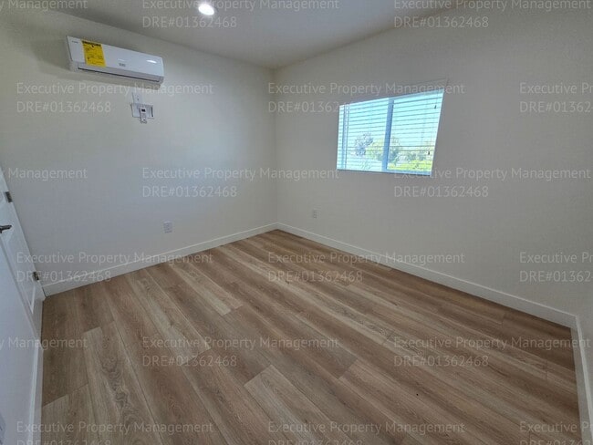 Building Photo - Newly constructed upstairs 2 bedrooms and ...