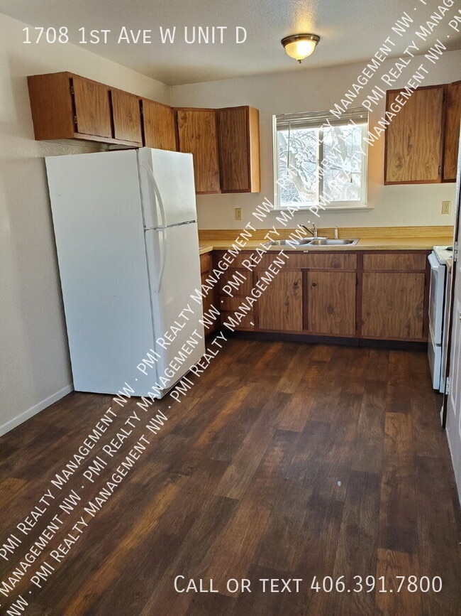 Building Photo - 1708 1st Ave W