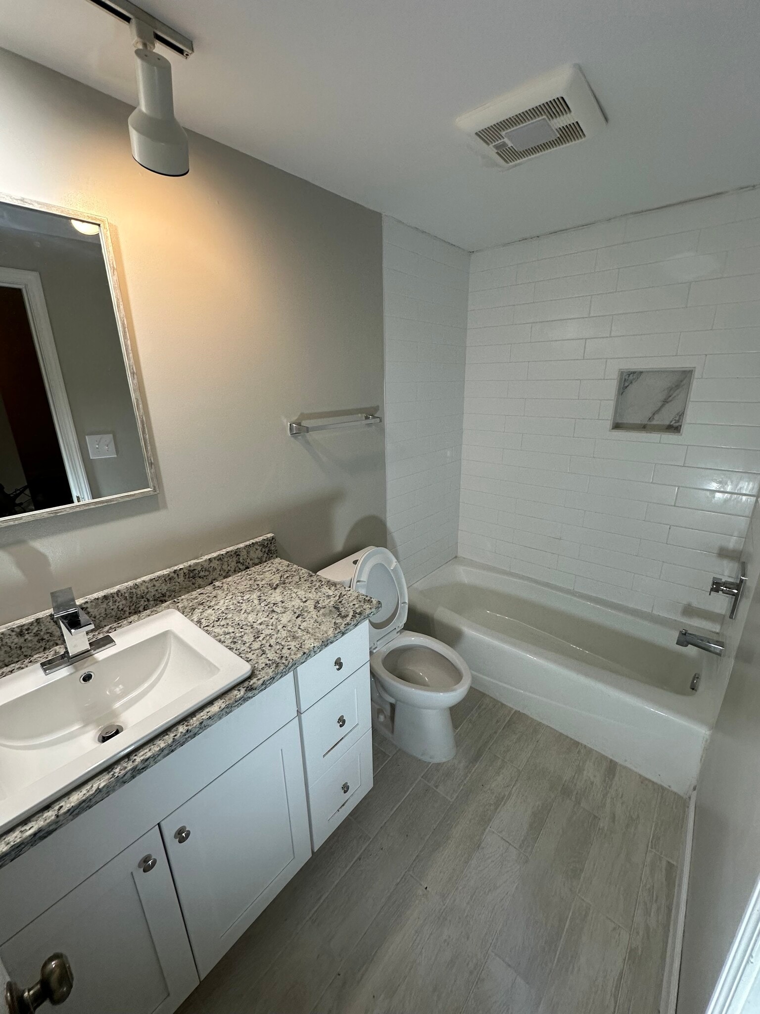Newly Renovated Bathrooms! - 245 Willow Ct