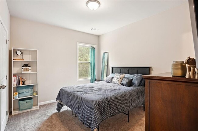 Building Photo - 106 Logan Pass Dr