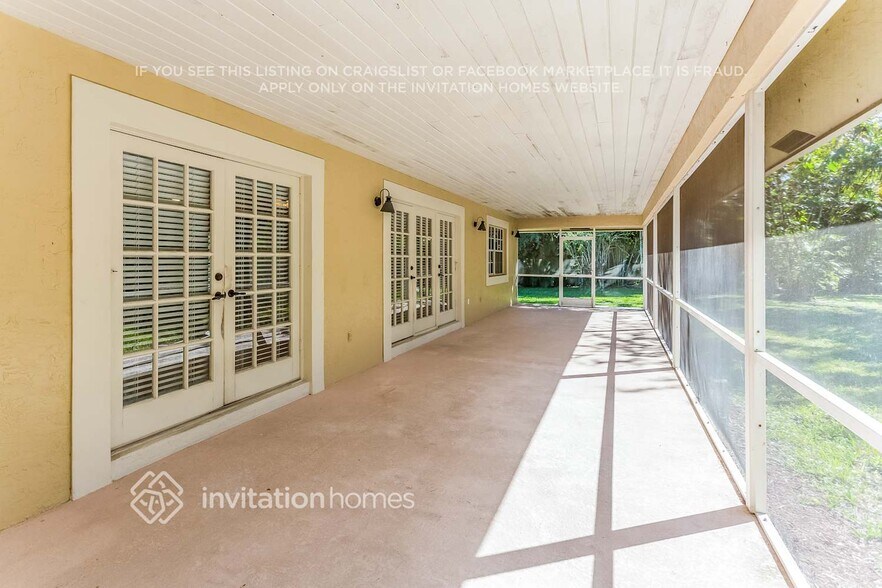 Building Photo - 13740 Cromer Ct