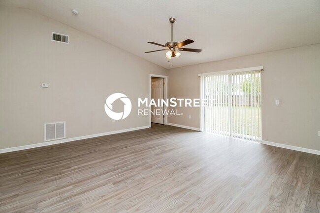 Building Photo - 911 Louvre Ct