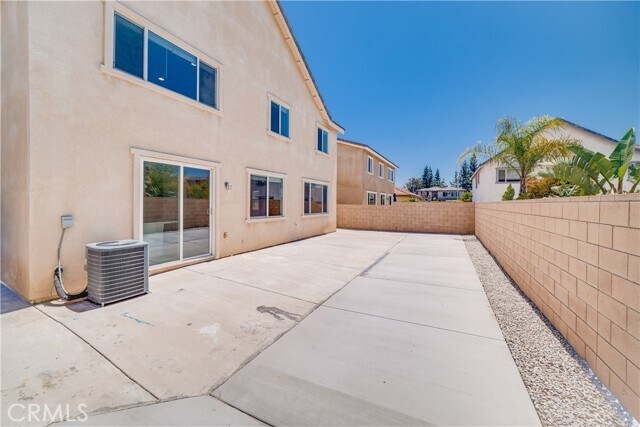 Building Photo - 12328 Twin Gables Dr