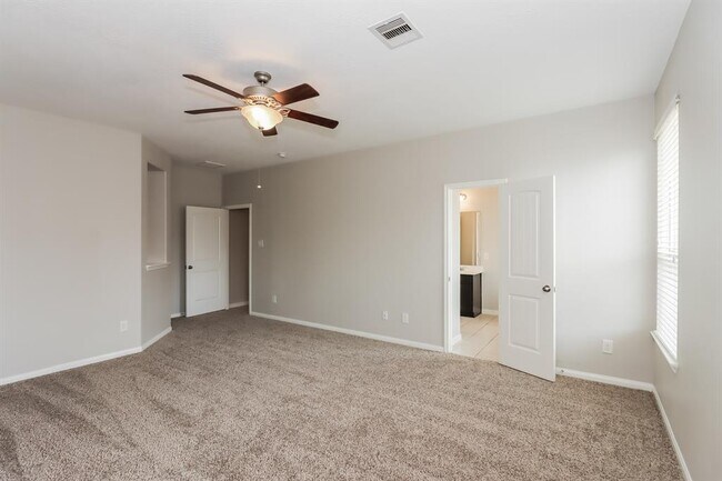 Building Photo - 20126 Galena Falls Dr