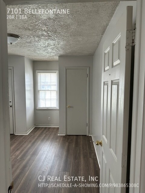 Building Photo - 7101 Bellefontaine Ave