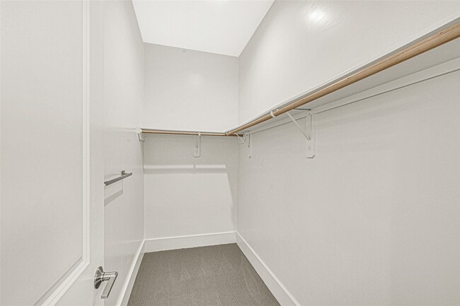 Building Photo - 4506 Hardy St