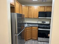 Building Photo - 301X Dupont Ave