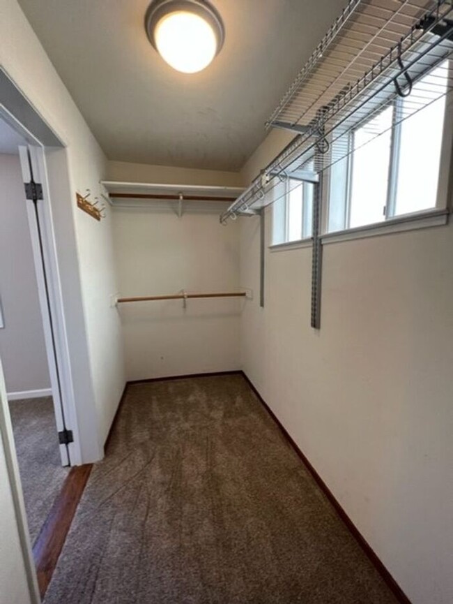 Building Photo - ~*~2BD/1BA Downtown Sunnyvale Charming Hom...