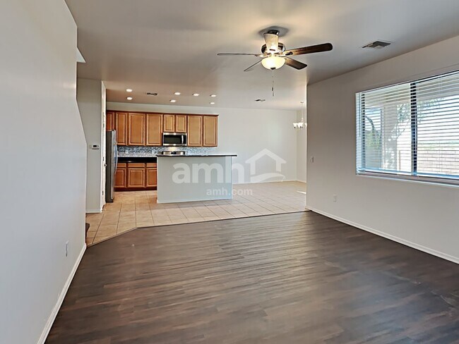 Building Photo - 14376 N Bannerstone Ct